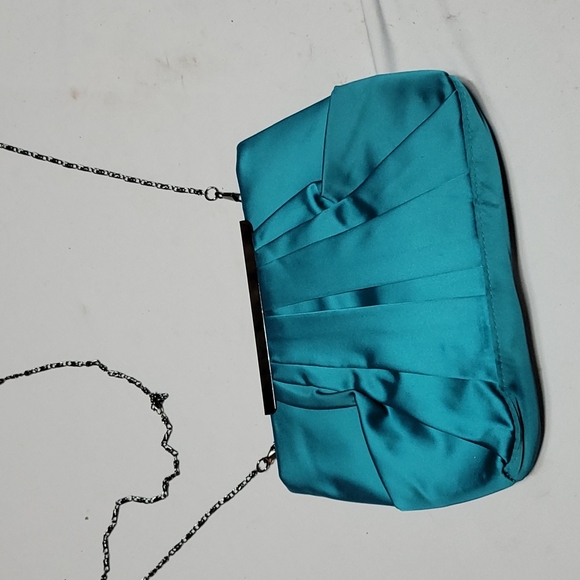 WOMENS PURSE - Picture 1 of 2